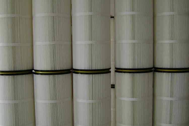  喷砂机云开体育（中国）的安装方式有三种：垂直、倾斜、水平安装